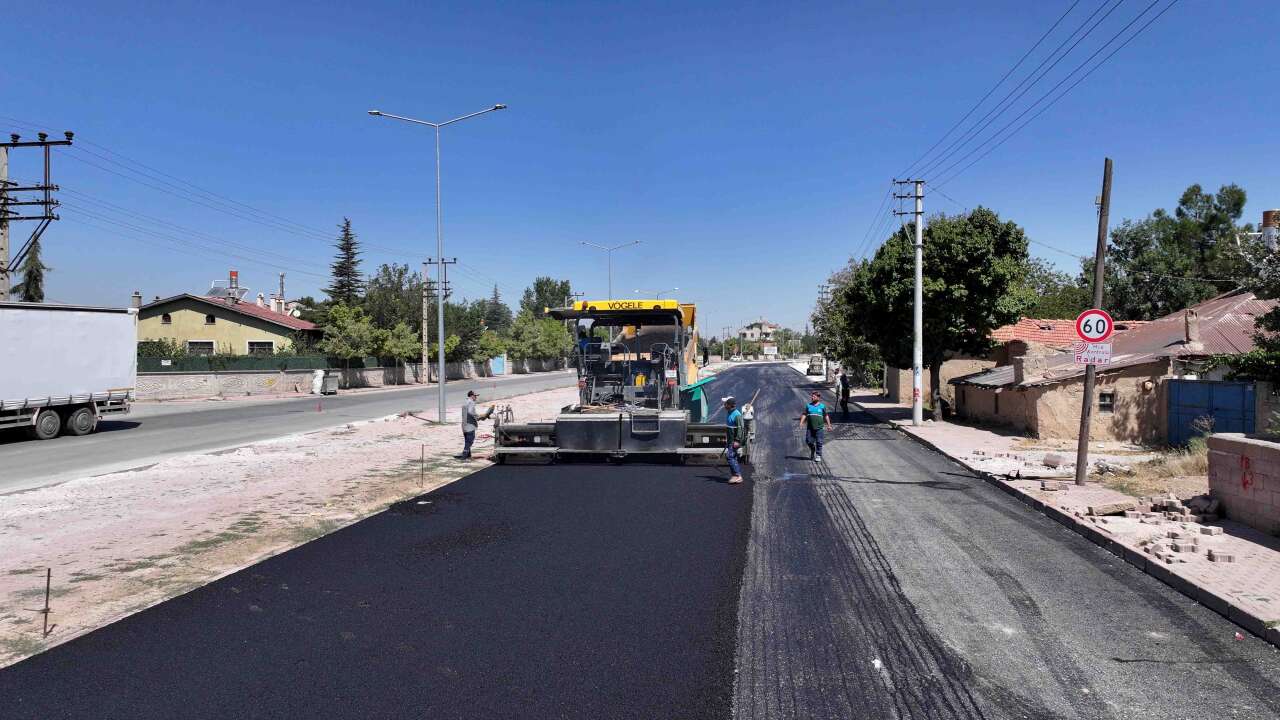 Karatay’ın kritik noktalarındaki cadde ve bağlantı yolları trafiğe açıldı 2